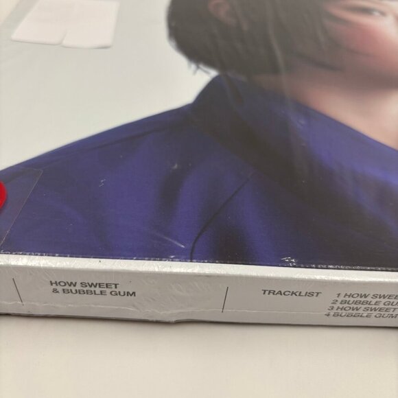 NewJeans How Sweet Hanni Version Target Exclusive CD Album DAMAGED BOX New Jeans - Picture 11 of 12